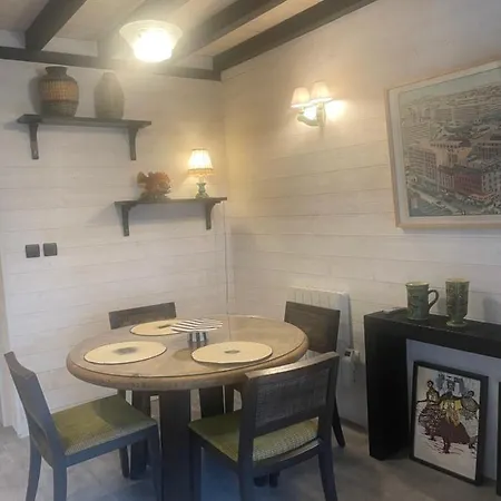 Apartman Nid Douillet